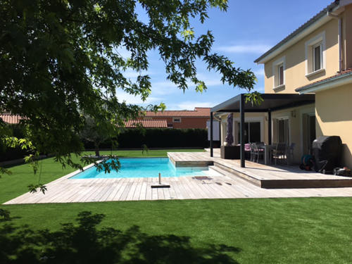 bord-de-piscine-jardins