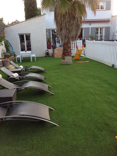 jardin-et-terrasse-gazon-synthetique